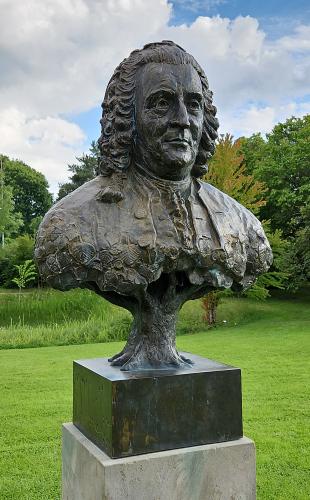 Carl von Linn Bste im Botanischen Garten von Uppsala  Wolfgang Sander