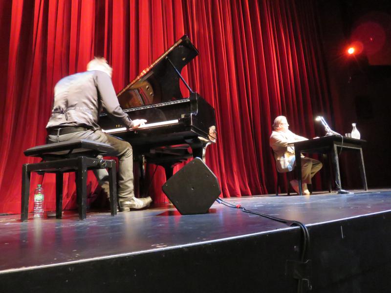 Martin Tingvall und Krister Henriksson im Schauspielhaus Hannover  Wolfgang Sander