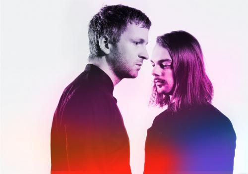 Kiasmos  www.kiasmos.is